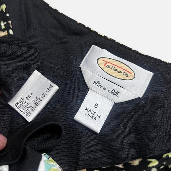 VTG Y2K Talbots Pure Silk Black, Green & White Floral Paisley Boho Fairy Top 6/S - Picture 7 of 7